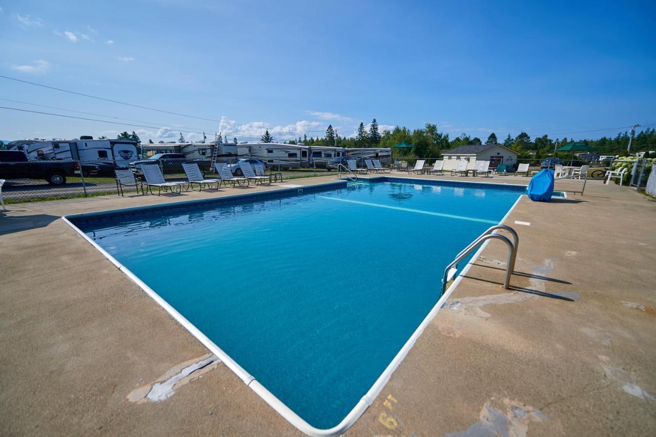 טרנטון Narrows Too Camping Resort Loft Cottage 12 מראה חיצוני תמונה